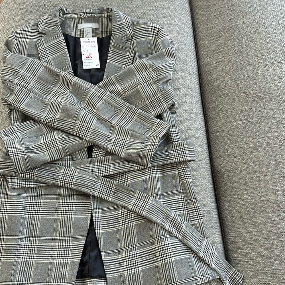 HM blazer